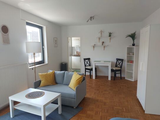 Brand new furnished, bright and cosy flat in a quiet residential area near Wienburgpark