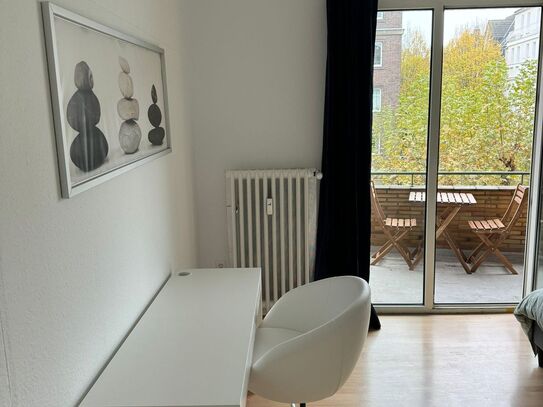 4 bedroom apartment at fancy Oberkassel Luegallee, Dusseldorf - Amsterdam Apartments for Rent