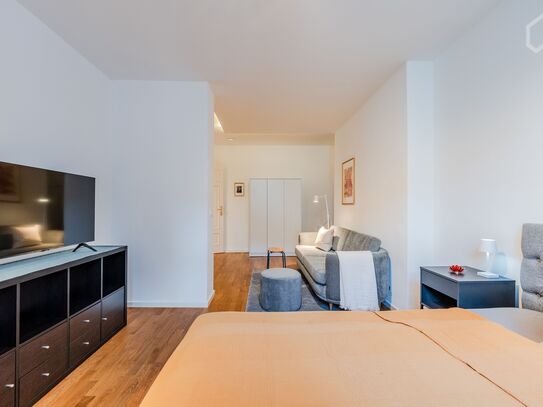 First occupancy! Chic living studio in the middle of Prenzlauer Berg