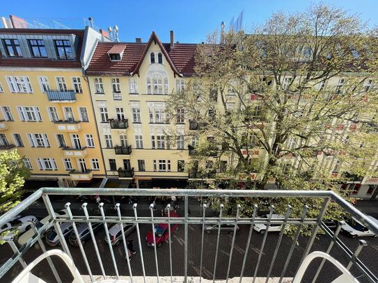 Wonderful & bright flat in popular neighbourhood, Friedrichshain, Berlin - Amsterdam Apartments for Rent