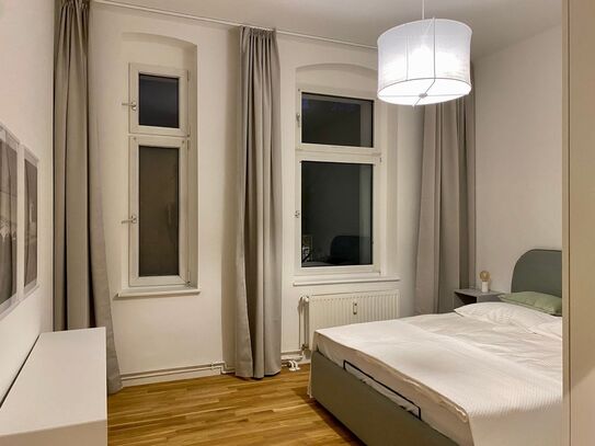 TEMPORARY LIVING IN PRIVATE IN A FURNISHED APARTMENT, Berlin - Amsterdam Apartments for Rent