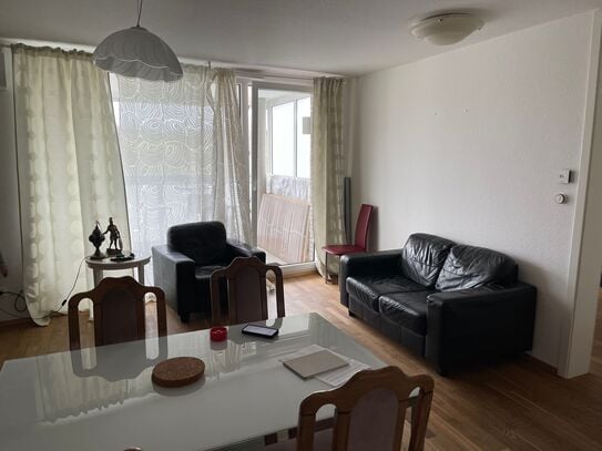 Luxury furnished 3-bedroom apartment with guest toilet and loggia with Taunus view in Riedberg, Frankfurt am Main