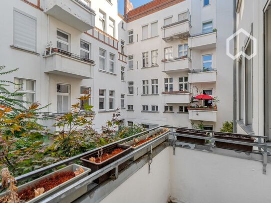 Spacious old building apartment close to the Havel, Berlin - Amsterdam Apartments for Rent