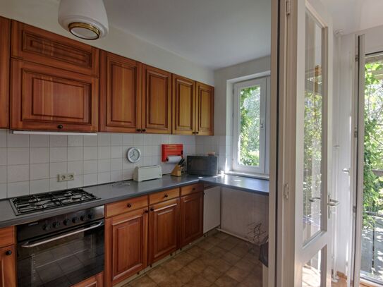 Great, spacious flat with garden next to the Lützowplatz