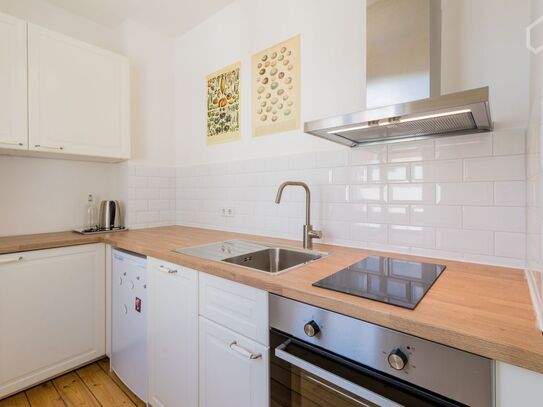 Bestseller! Tastefully furnished 1-room apartment in Friedrichshain - centrally located, great transport links, Berlin…