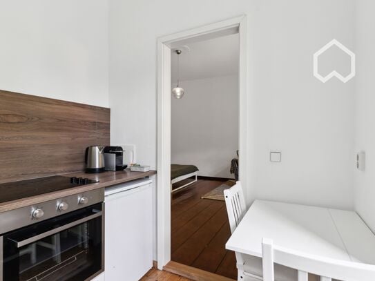 Lovely & bright apartment in Friednrichshain - Perfect to start your life in Berlin