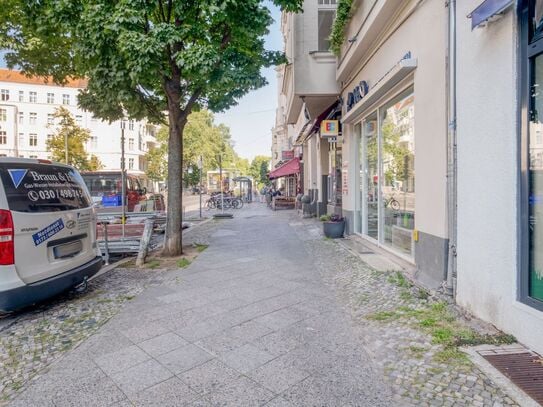 Traumhafte, vollmöbilierte 1 Zimmer Wohnung in bester Lage in Charlottenburg.