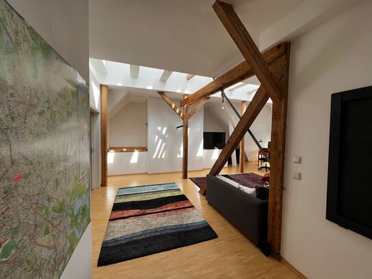 Great loft conveniently located, great view!