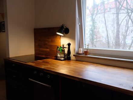 Möbliert, Toplage an der Isar: Verfügbar nur 1. April - 30. Mai | Amazing and great suite with nice neighbours (München)