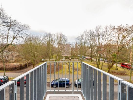 Modern studio on time in Potsdam with tram/bus/bicycle path in front of the door