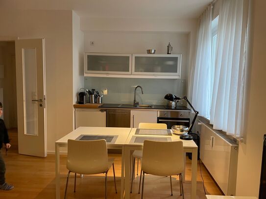 Neat and pretty suite in Charlottenburg