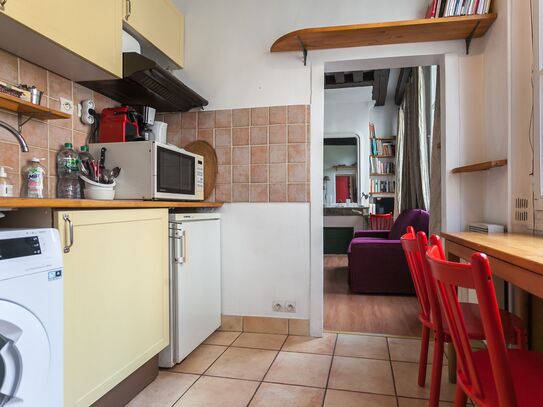 FOURCY lovely nest in the heart of lively Marais