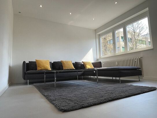 High-quality 2-room apartment in the sought-after Käfertaler Straße 147 in Mannheim!