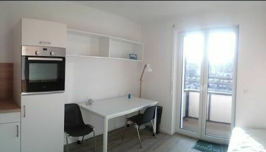 Zentral gelegenes Single Apartment mit Balkon, barrierefrei