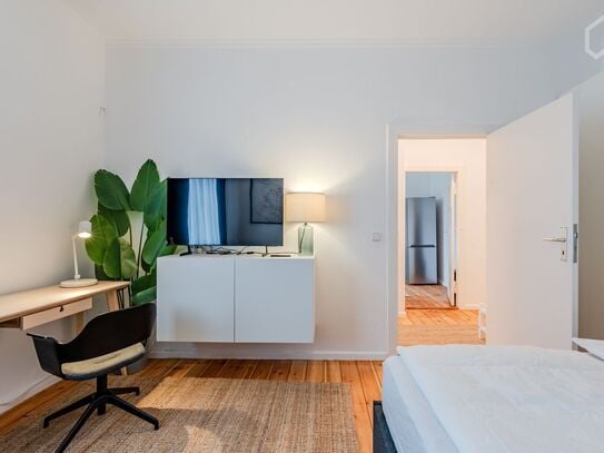 Spacious, charming apartment in Berlin, Berlin - Amsterdam Apartments for Rent