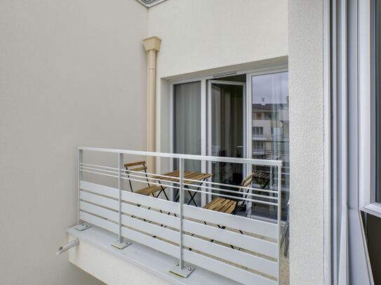 Chic apart with parking and balcony