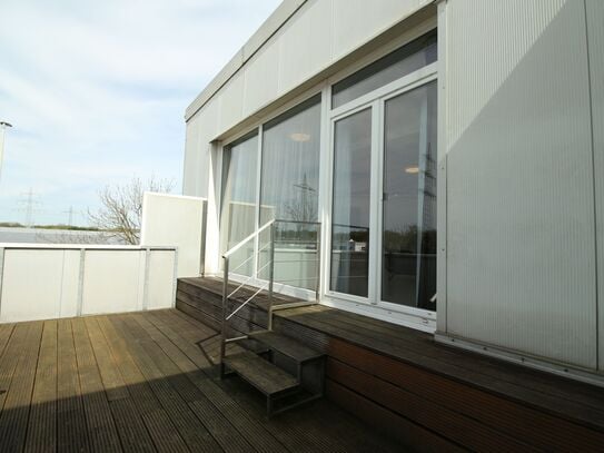 Bright & neat loft in Hilden