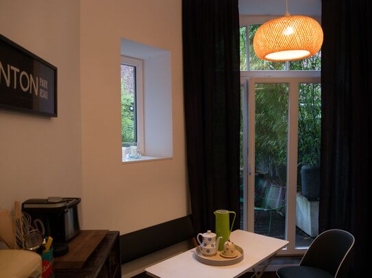 Modern apartment in Nippes with terrace