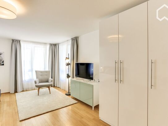 Luxury life close to Rhine - modern and central flat, Dusseldorf - Amsterdam Apartments for Rent