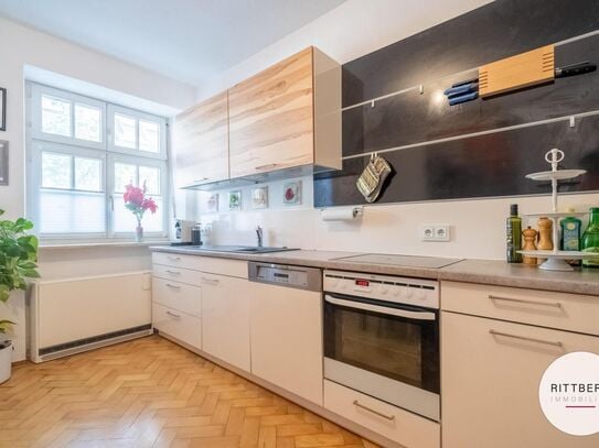 Charming Period Apartment in Prime Location! Just 1 Minute Walk to Karl-Preis-Platz Subway