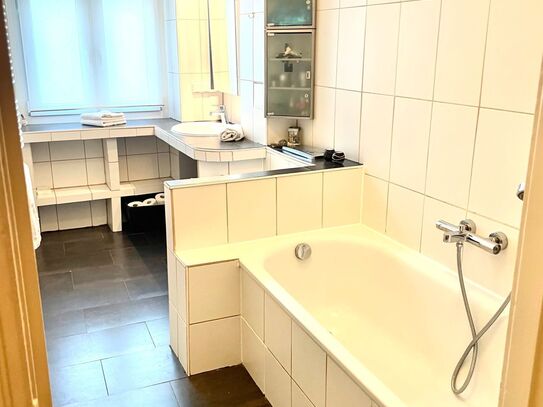 Large, quiet apartment near Kurfürstendamm, Berlin - Amsterdam Apartments for Rent