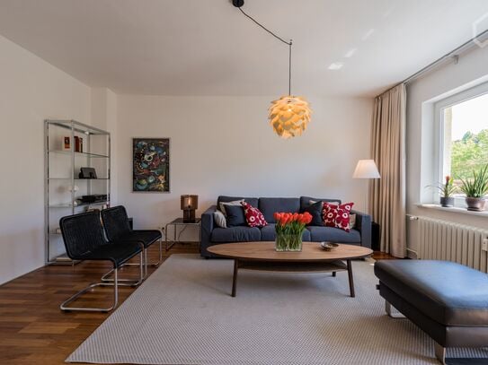 Beautiful apartment with balcony (south) in the heart of Berlin-Schöneberg