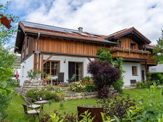 Gemütliche 3 Zimmer Wohnung im wunderschönen Alpenvorland südöstlich von München