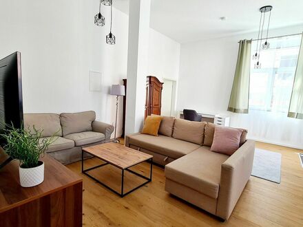 Moderne & häusliche Wohnung auf Zeit in Stuttgart | Fully furnished large suite in Stuttgart Vaihingen