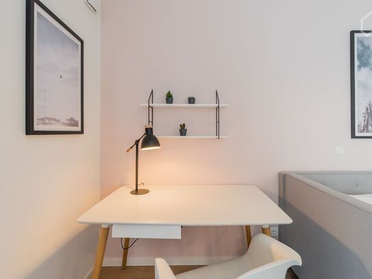 Great suite located in Charlottenburg (Berlin) B2, Berlin - Amsterdam Apartments for Rent