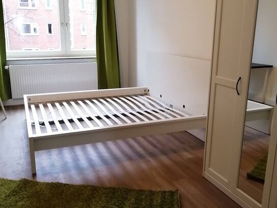 Geräumiges WG-Zimmer in Hamburg Eilbek