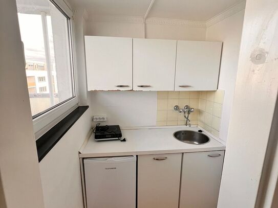 Comfortable 2 bedroom penthouse in the heart of Frankfurt am Main, Frankfurt - Amsterdam Apartments for Rent