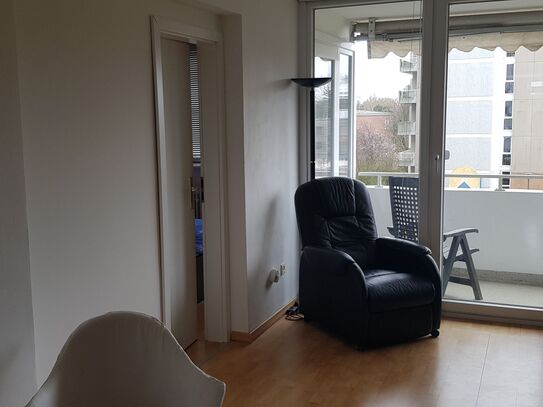 Beautiful & wonderful studio (Eimsbüttel) - spacious and modern, with balcony