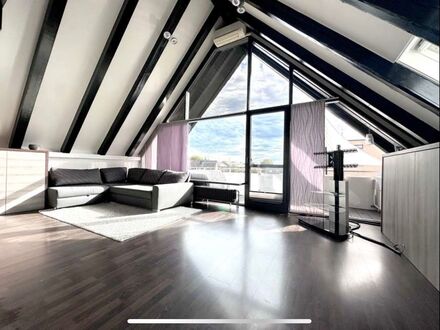 ++ HOCHWERTIGES STUDIO LOFT … voll klimatisiert mit Balkon | Luxury , spacious studio in Kaarst