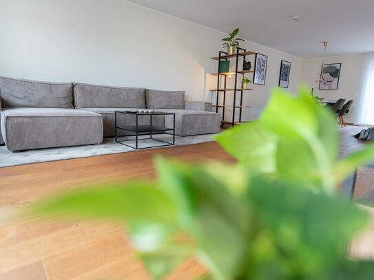 -Zentrale Wohnung-Balkon-Premiumküche