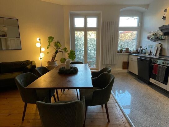 Modern 2.5 room furnished flat with balcony