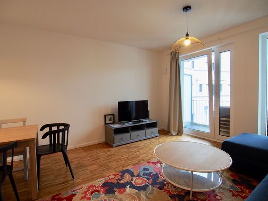 New and modern flat on 2 levels incl. underground parking space in the trendy district Schanze/ St. Pauli