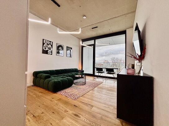 Modernes, stilvolles Loft am Flussufer in Friedrichshain