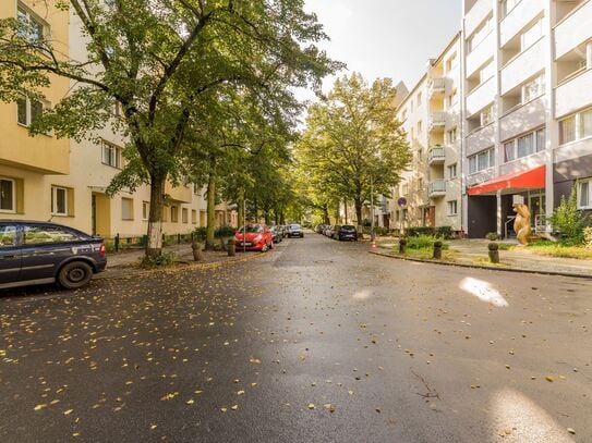 Superior Studios-Apartments in a quiet central location near Kurfürstendamm (# 524 Category S)