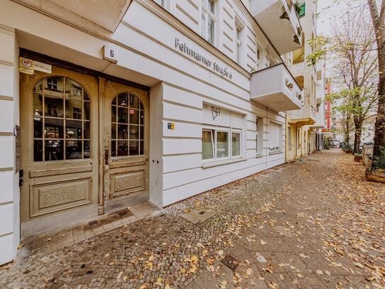 NEW YEARS PRICE Newly Renovated 2 Room Apartment in Historic Building, Berlin - Amsterdam Apartments for Rent