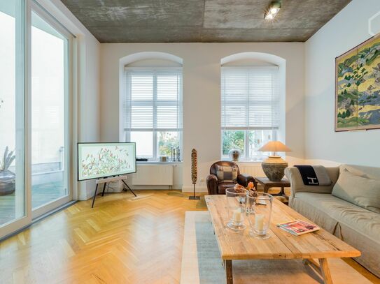 Ruhige Designer Maisonette Wohnung im Herzen Berlins (Mitte)