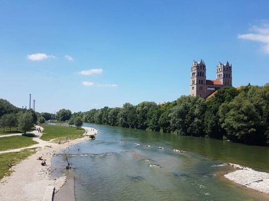 Spiegeltanzpalast in München Au