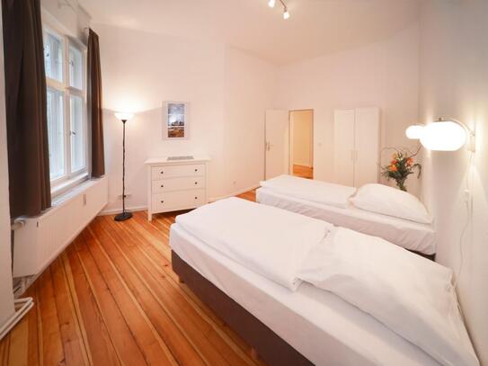 3-room-apartment - EXTRA LARGE with 3 bathrooms, Berlin - Amsterdam Apartments for Rent