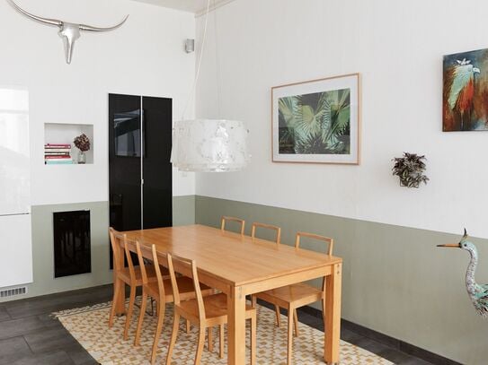 Lovely & pretty suite in loft style with terrace - in popular and vibrant neighbourhood of Mitte