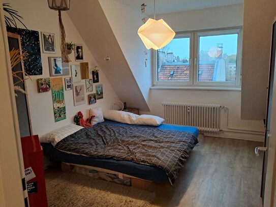 Chic attic apartment for interim rent (17.11.2025 - 15.3.2026)