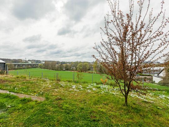 1 Zimmer Apartment mit Bad und Küchendiele inkl. Gartennutzung