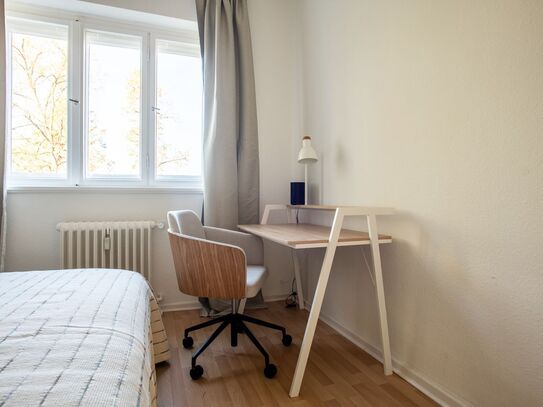 Perfect 2 Bedroom Apartment in Charlottenburg, Berlin - Amsterdam Apartments for Rent