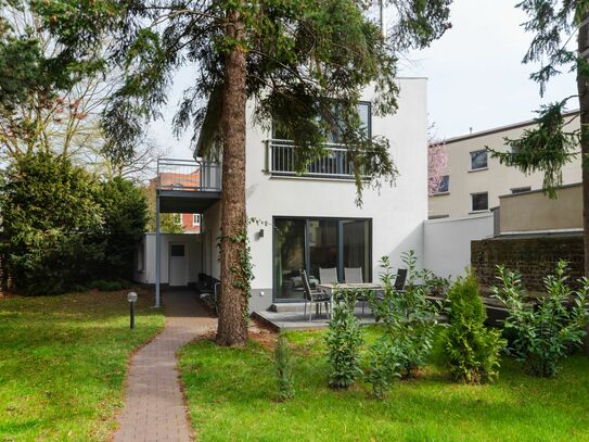 Stilvolles & modernes Apartment in Traumlage mit Terrasse und Gartenzugang