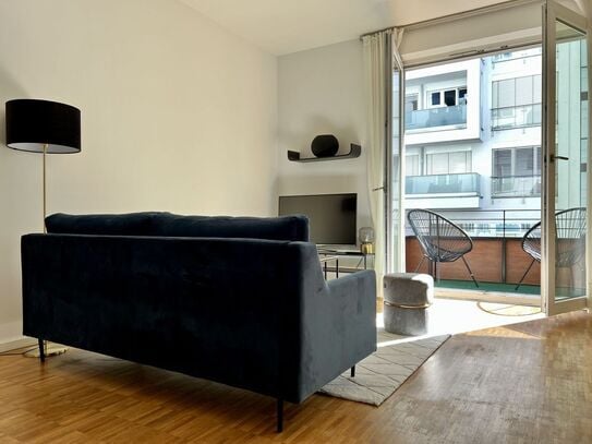 Right in the middle of Berlin: Modern, beautiful apartment in a perfect location, Berlin - Amsterdam Apartments for Rent