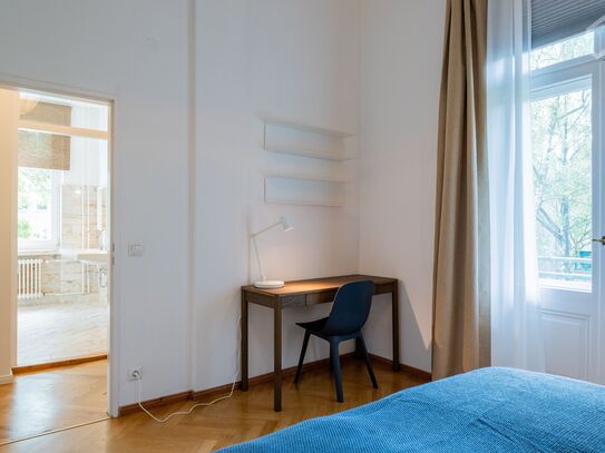 FIRST TIME RENT! Lovely Room with a private balcony in Southern Berlin