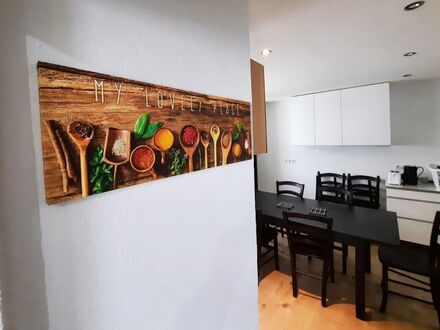 schönes, praktisches Haus für Monteure mit WLAN | beautiful, practical house for fitters with WiFi